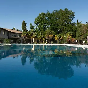 Logis Restaurant Les Oliviers 3*, Loriol-sur-Drome France