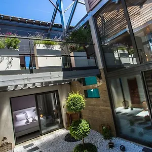 Bed & Breakfast Be Loft Pool &