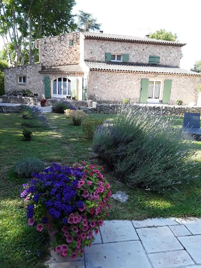 Bed and Breakfast Mas De L'Ile Aviñón