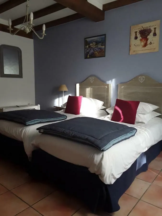 Bed and Breakfast Mas De L'Ile Aviñón